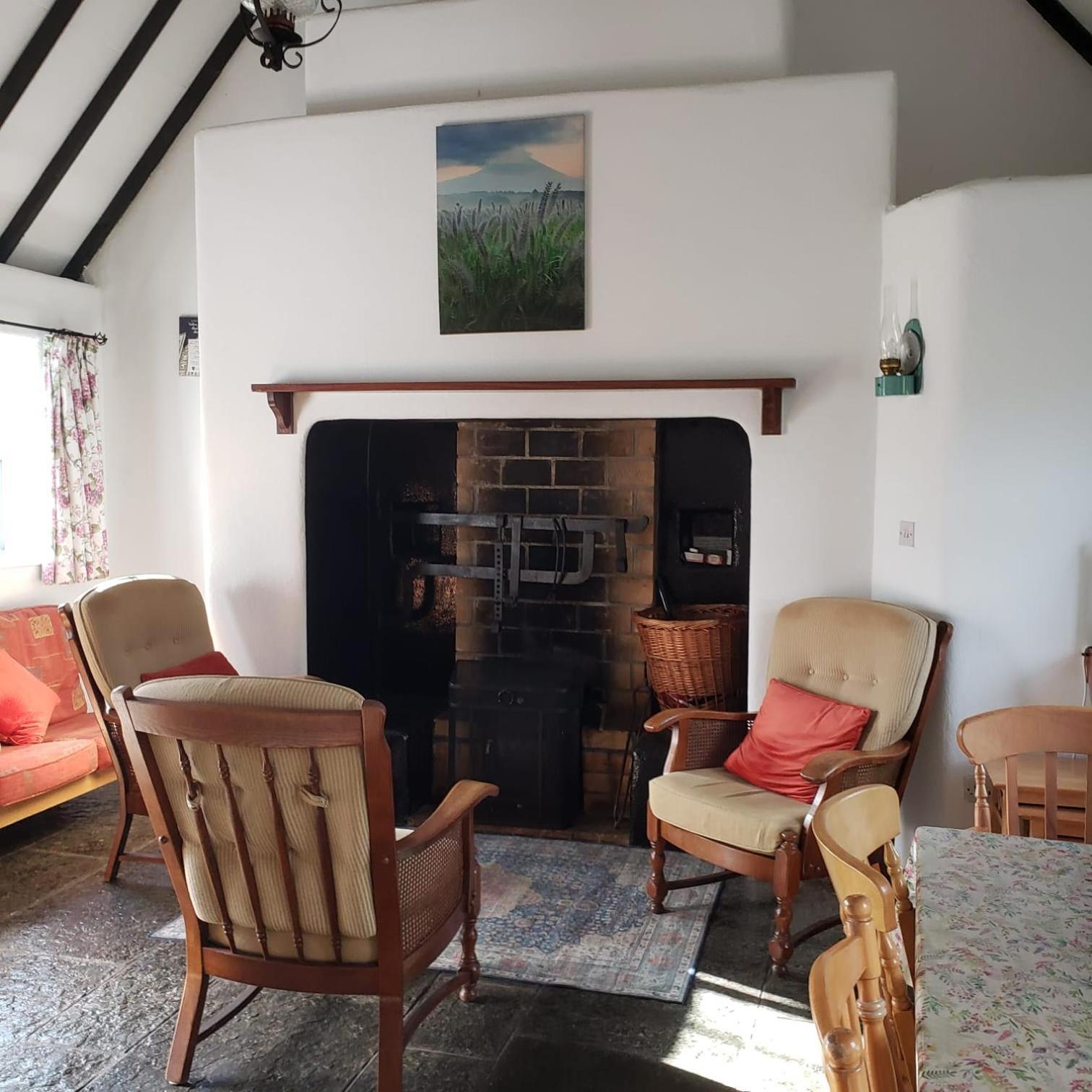 Louisburgh Cottages Экстерьер фото